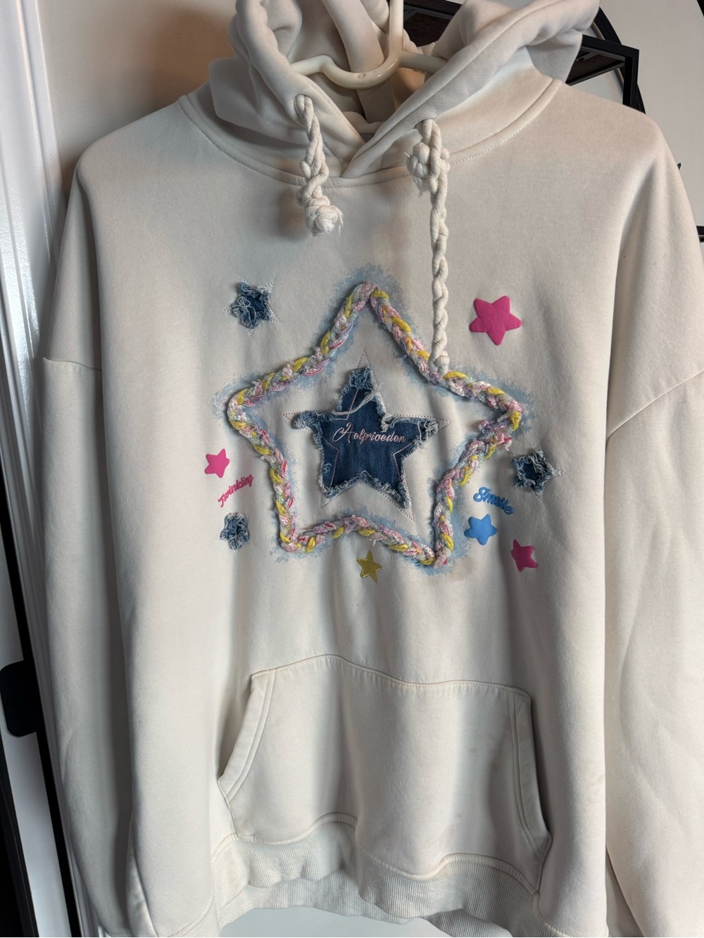 Women’s Alfric Eden Cream Star Appliqué Hoodie Sweater size XL